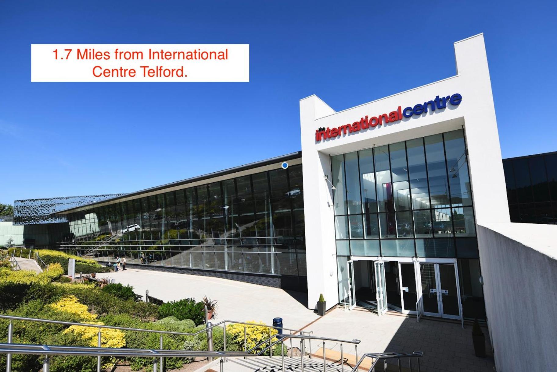 247 Serviced Accommodation In Telford- 3Br House Exteriér fotografie